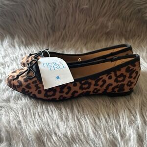 Time And‎ Tru Ballet Bow Flats Womens Size 6 Leopard Slip On Shoes Memory Foam